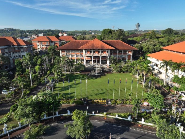 Inilah 5 Universitas di Bali PTS dan PTN Terbaik